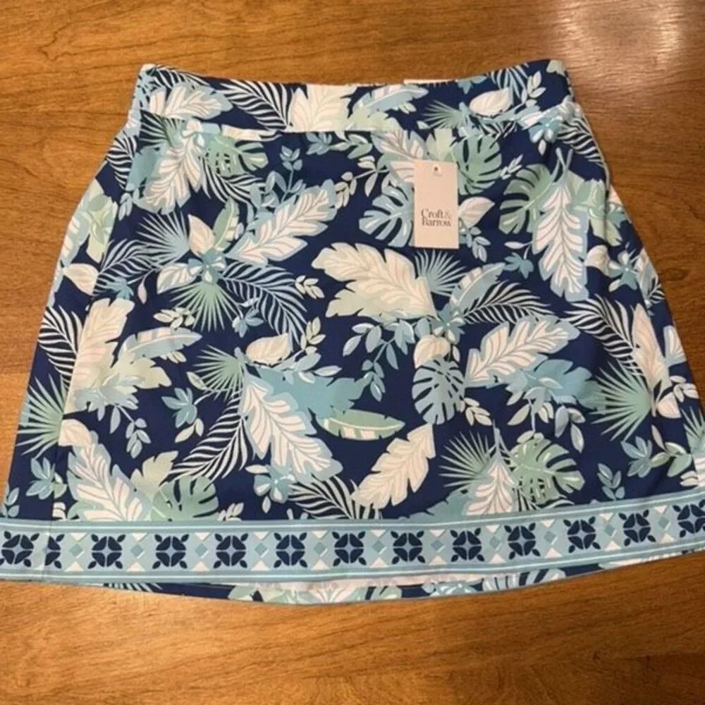 NWT Croft & Barrow Women's Leaf Print Elastic Waist Active Skort Navy Medium